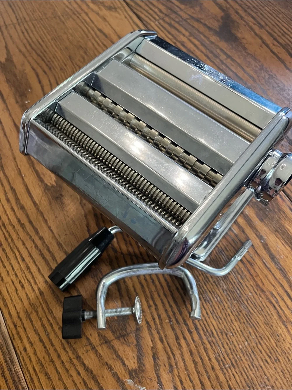 Ampia made in Italy pasta maker